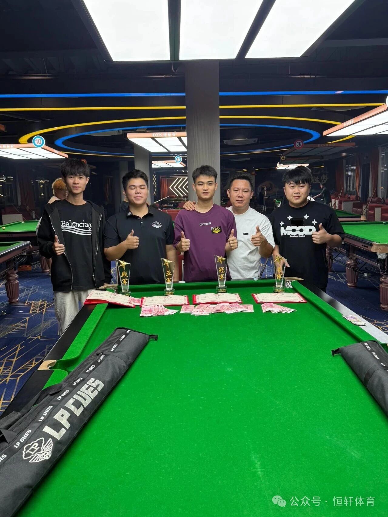 捷报 | 祝贺LP球员 符锦恒、陈锡琳 包揽海南海口美兰区追球者台球俱乐部公开赛 冠亚军(图2)