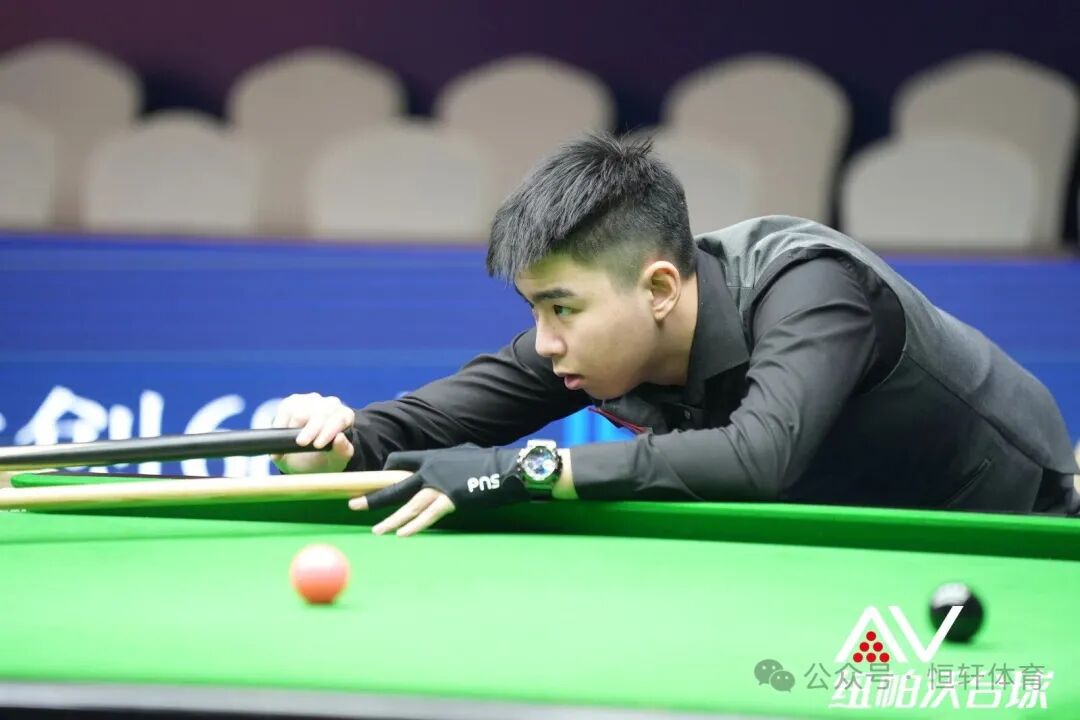 斯诺克长兴公开赛 | LP球员姚东成获亚军 半决赛战胜前职业球员梅希文(图2)